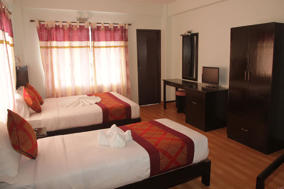 Deluxe Twin Room with Balcony