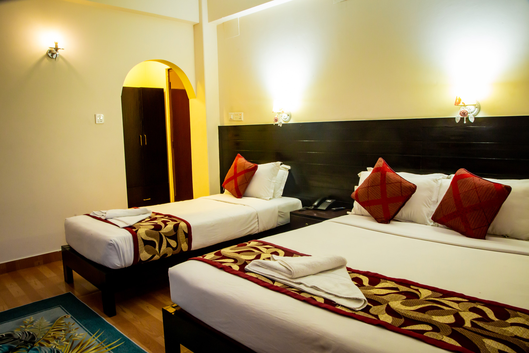 Deluxe Family Room