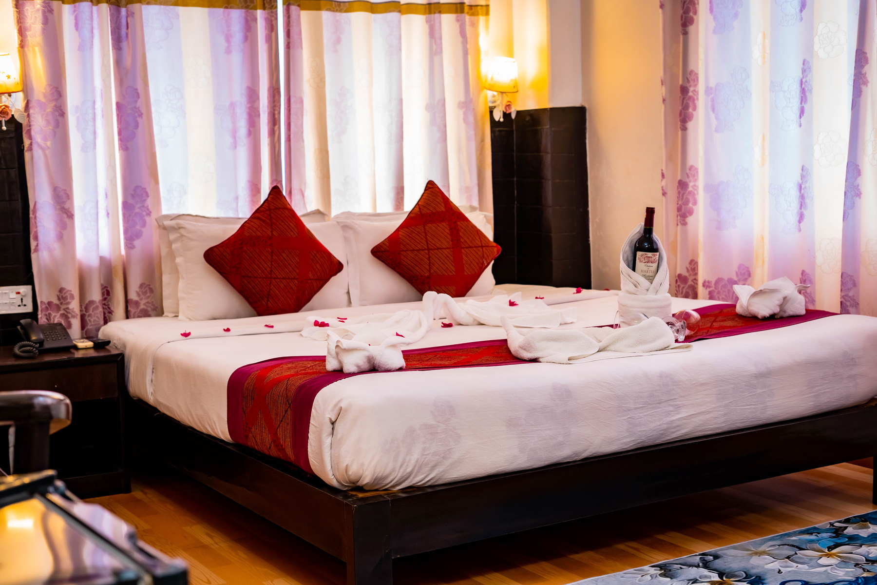 Deluxe Double Room with Lake View